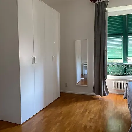 Oda ve Kahvaltı Serra B